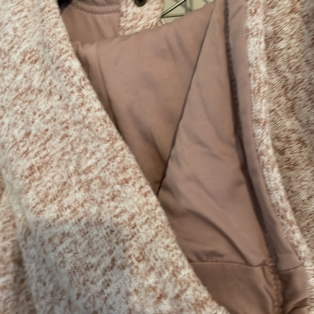 NWOT Thread+ Supply Dillon Hooded Pullover in Spice - Picture 8 of 10